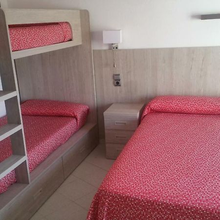 Hotel Can Catala L' Escala Kültér fotó