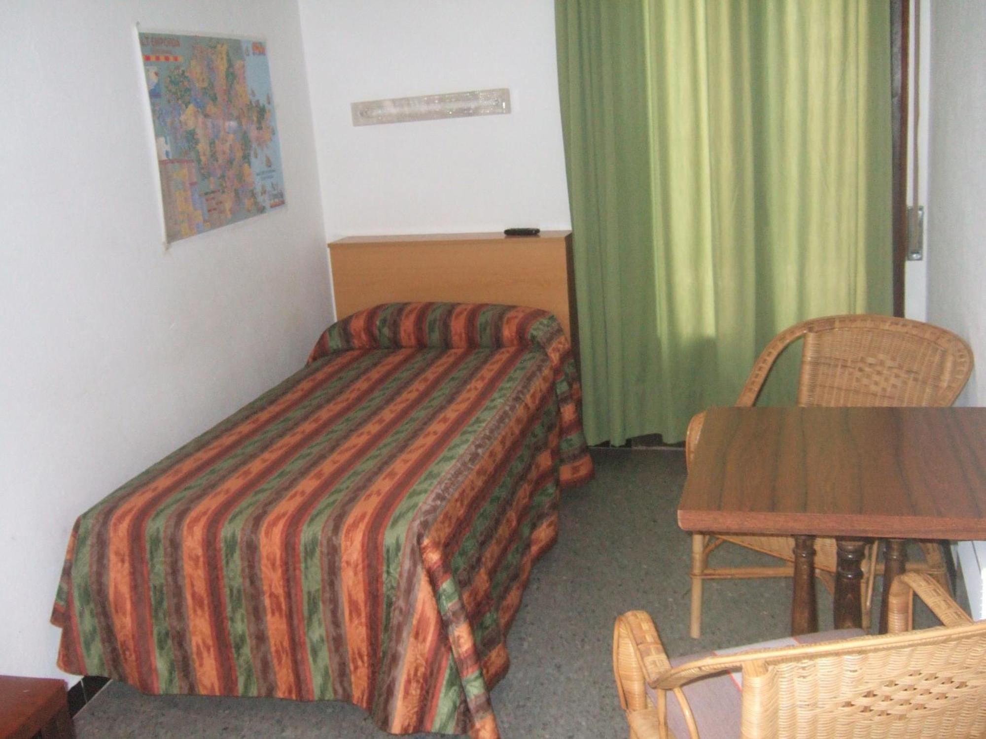Hotel Can Catala L' Escala Kültér fotó