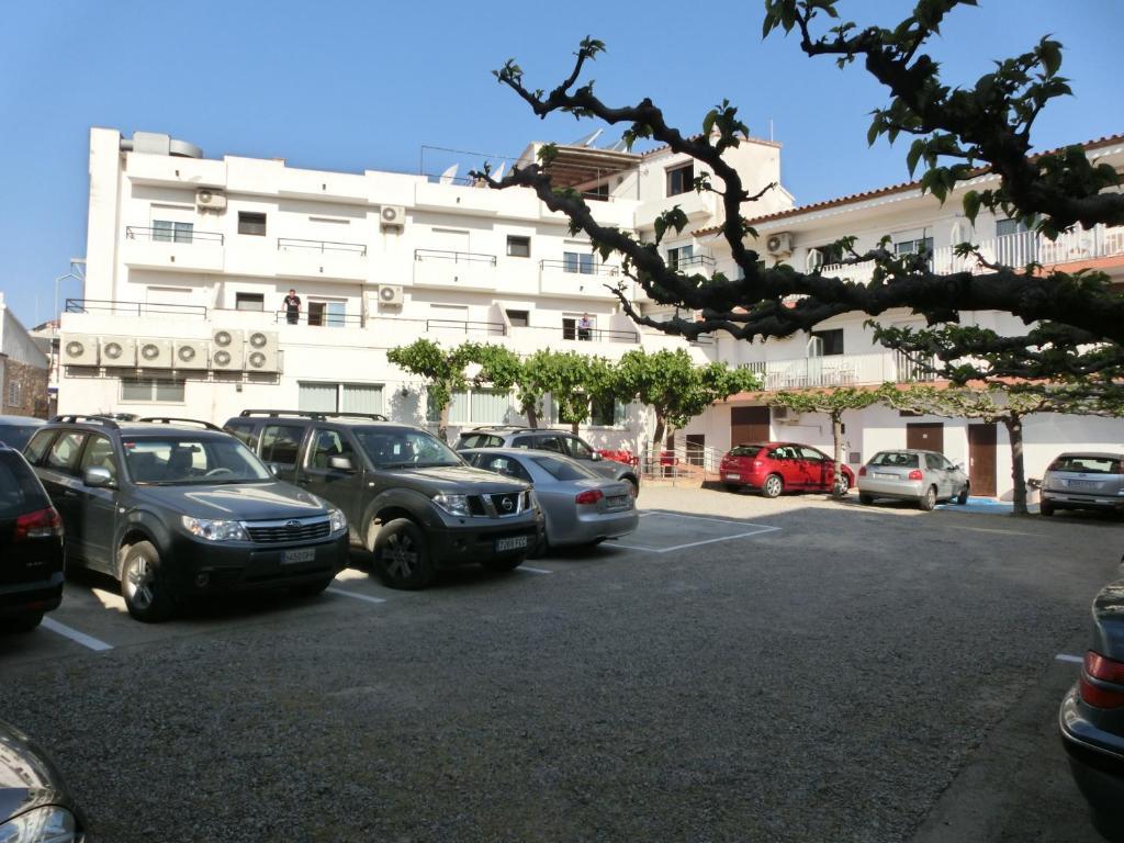 Hotel Can Catala L' Escala Kültér fotó