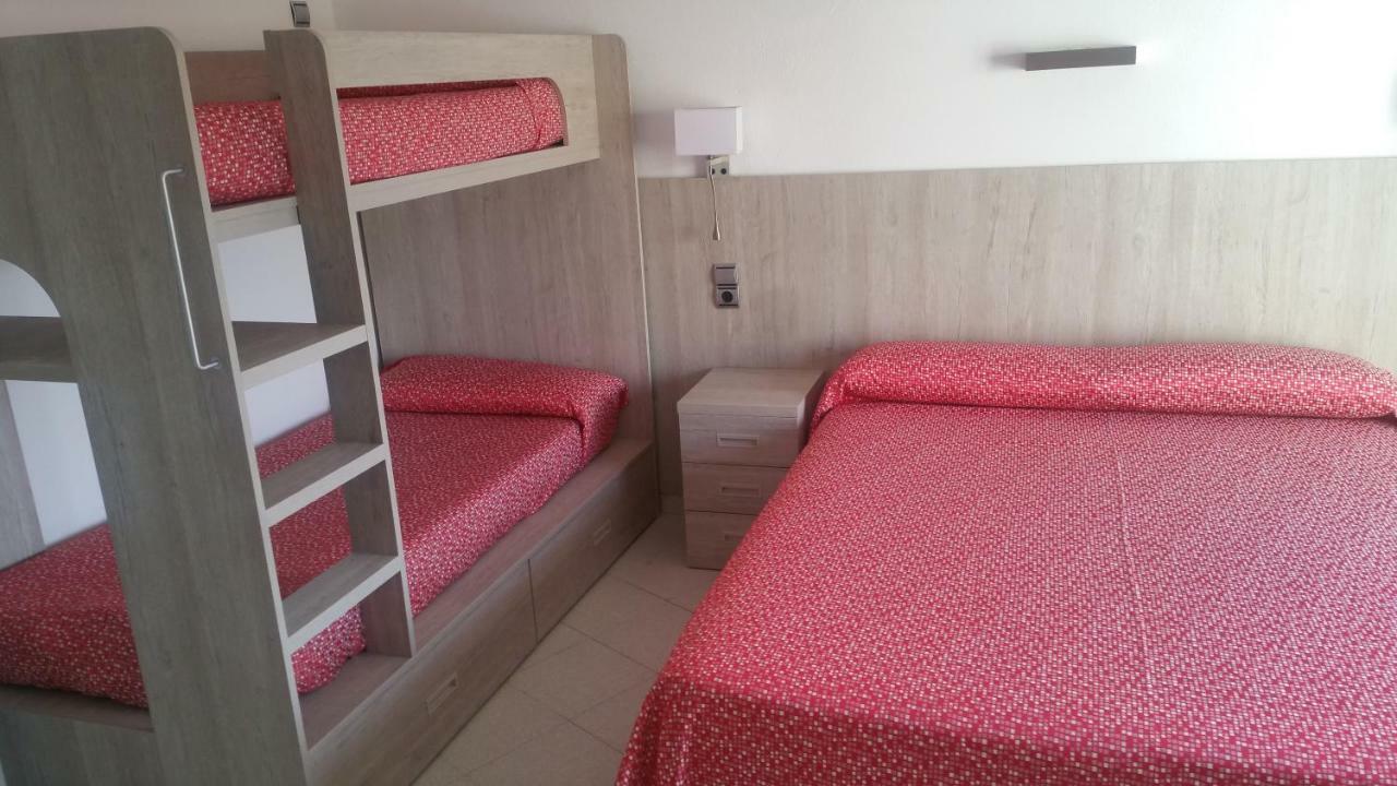 Hotel Can Catala L' Escala Kültér fotó
